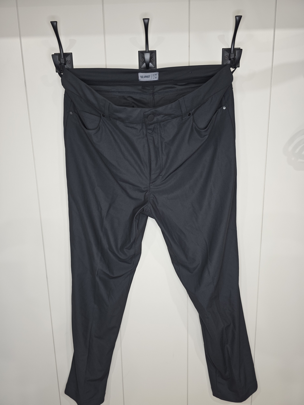 Vibe Black Men’s Performance Pants Size 38/30 VRST